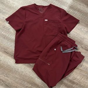 FIGS Scrub Set- Size Large- Burgundy